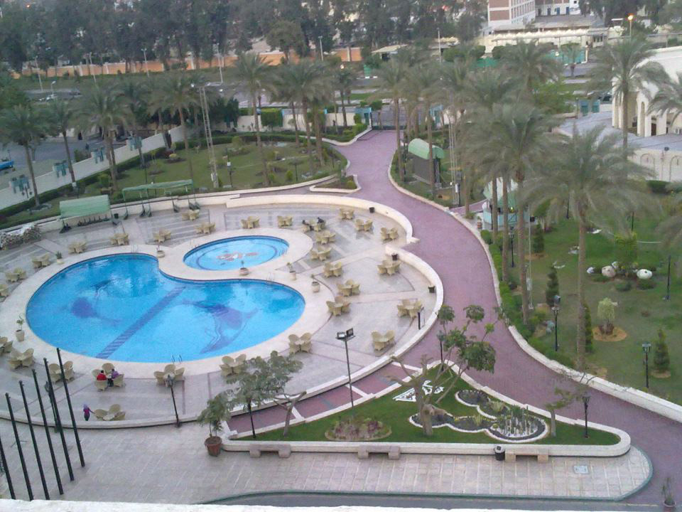 حمامات سباحة دار الاشارة